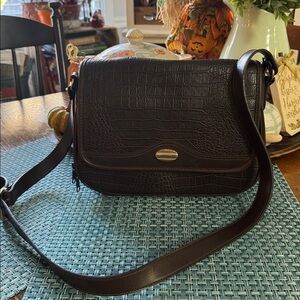 Vintage Carryland Leather-like Organized Crossbody Handbag Purse
